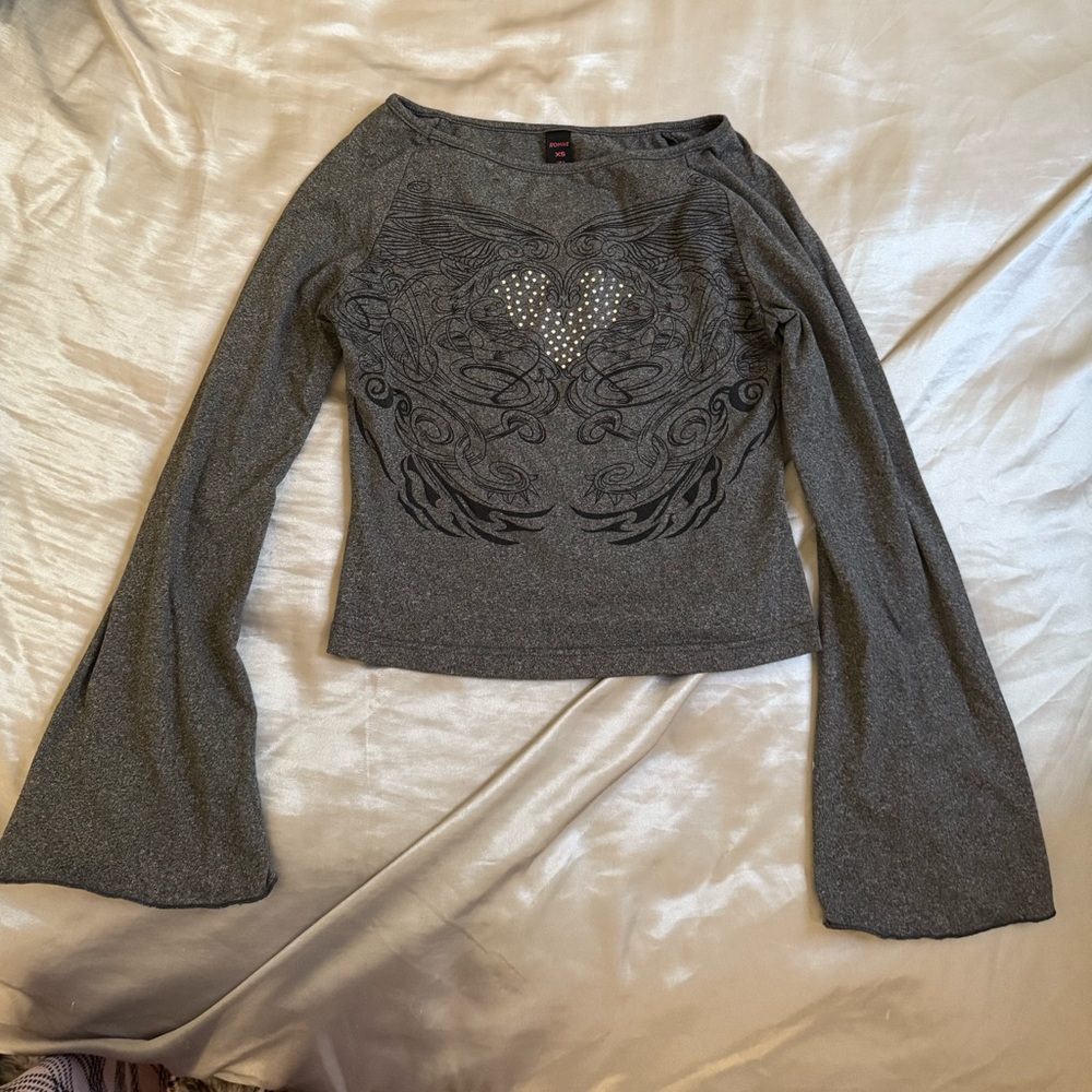 ROMWE Charcoal Long Sleeve Top with Rhinestone Heart